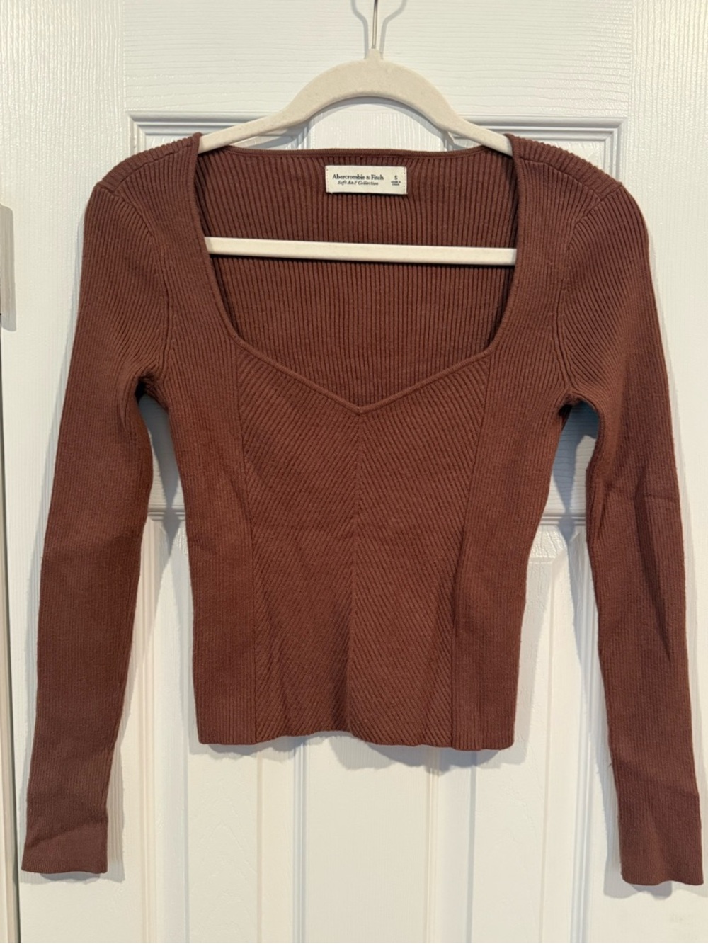 Abercrombie & Fitch Ribbed Knit Top Brown Long Sleeve Fitted Crop Size S